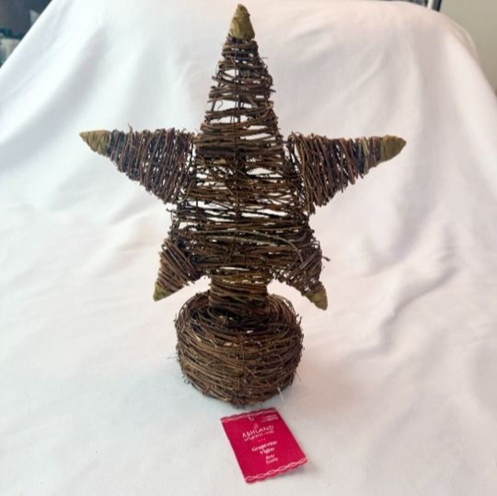 Ashland Christmas Grapevine Star Decoration 12 in